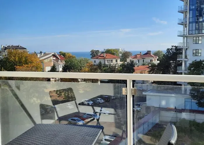 10 Fontana House корфу#4 Apartment Odesa